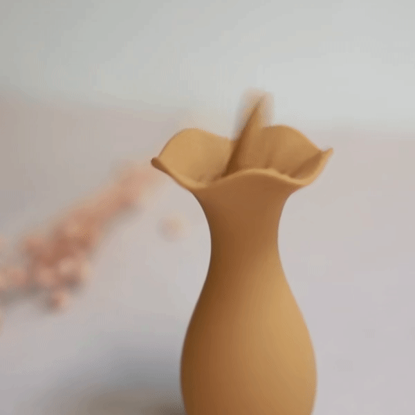 Myrtle Licking Tongue Vibrator | THE NATURAL LOVE COMPANY