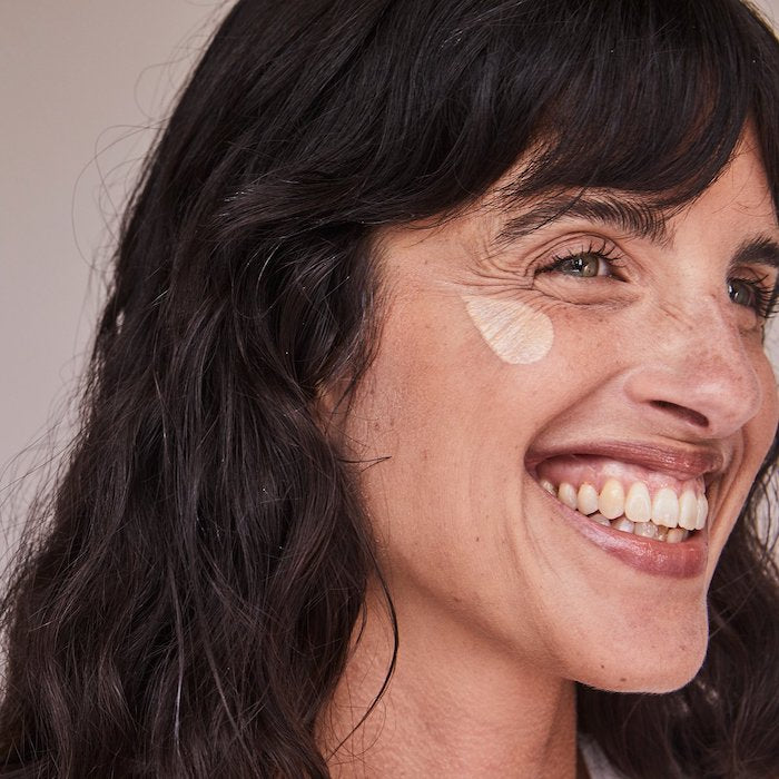 KARI GRAN | Essential Tinted SPF 28