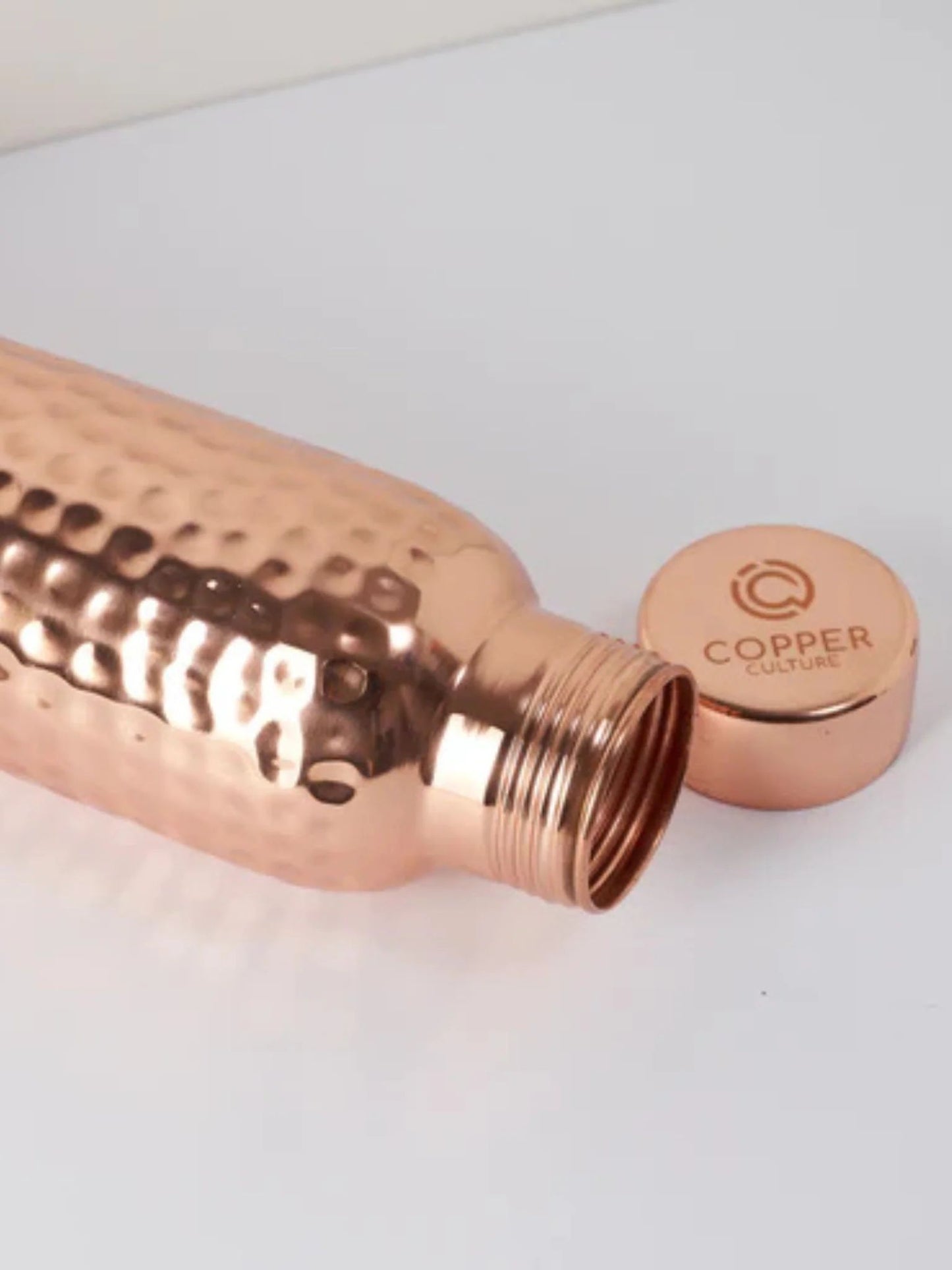Hammered Pure Copper Water Bottle 950ml | COPPER CULTURE