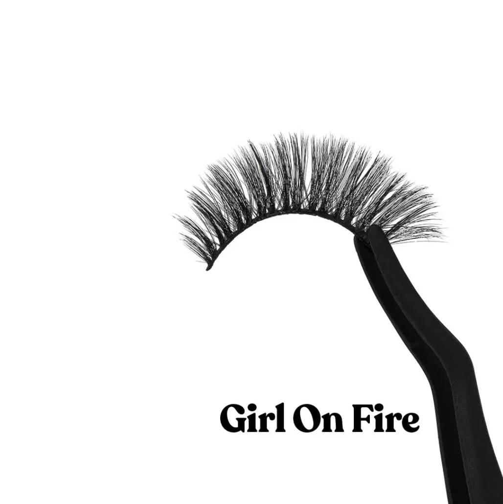 SILLY GEORGE Girl On Fire Lash
